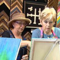 Chronic CU Cancer Patient Teaches Painting to Fellow Cancer Patients